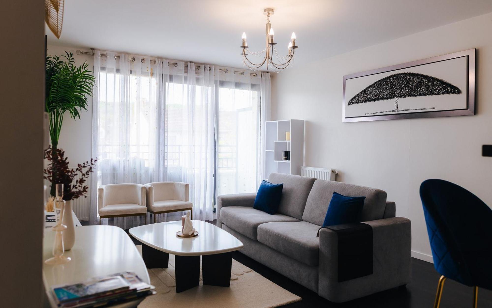 Appartement Luxueux, Neuf & Equipe A Versailles, Сен-Сир-л'Эколь Экстерьер фото